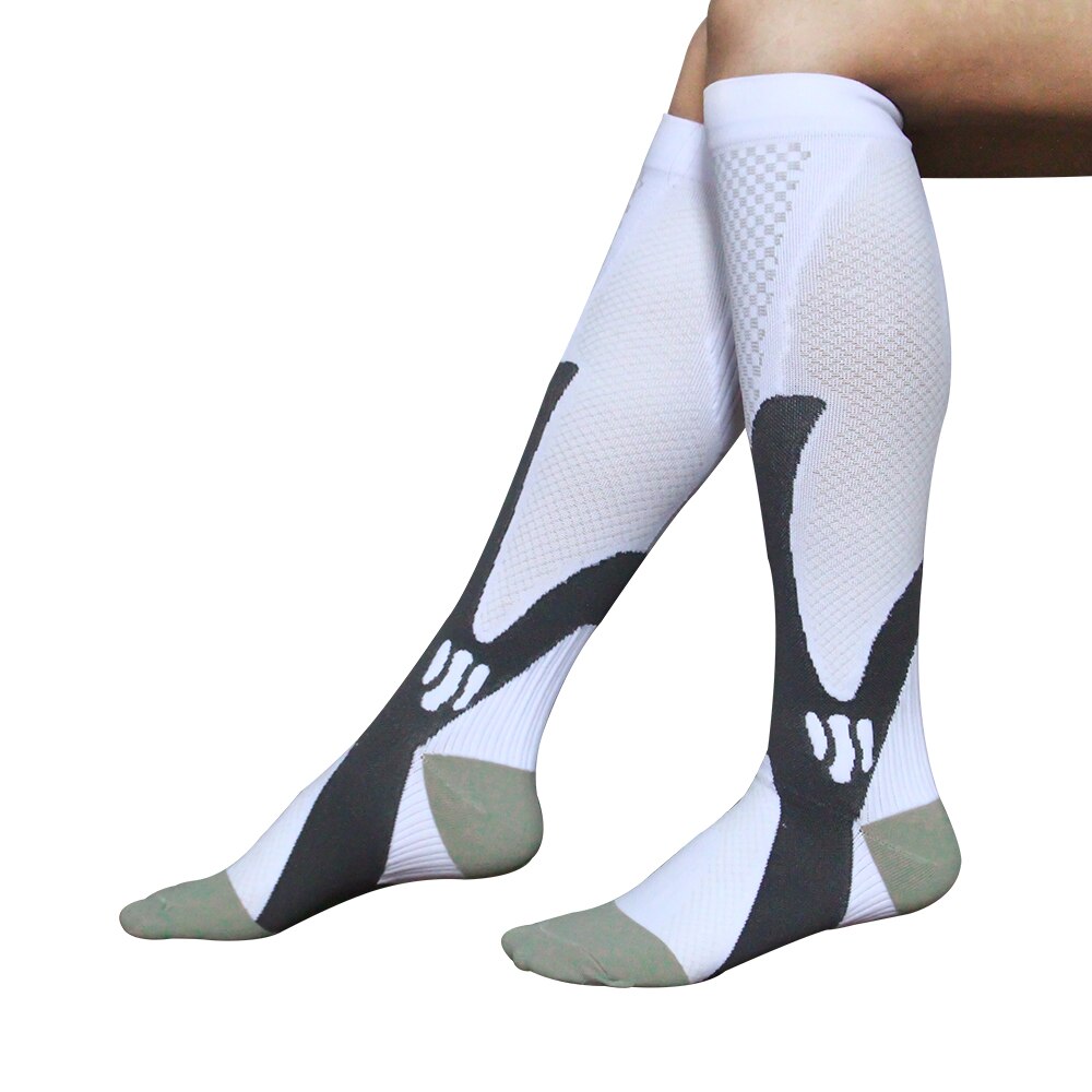 Chaussettes-de-compression-blanc